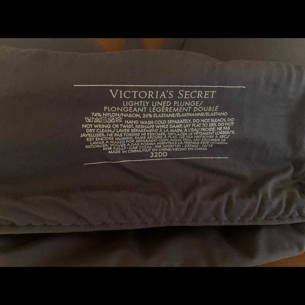 Victoria’s Secret Lightly Lined Plunge Racerback
